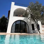 Traditional Kalkan With Private Pool And Gym *