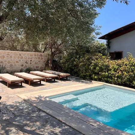 Traditional Kalkan With Private Pool And Gym *