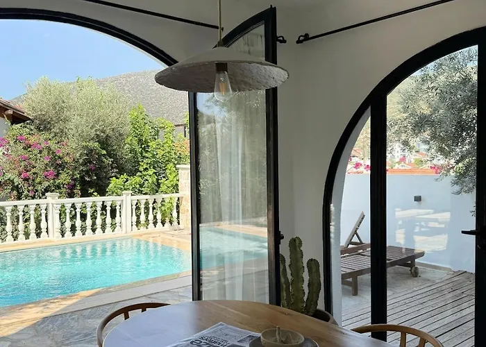 Villa Traditional Kalkan With Private Pool And Gym