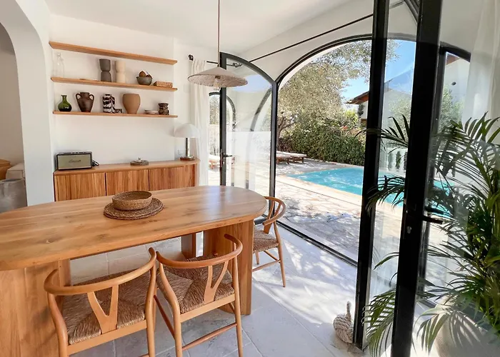 Traditional Kalkan With Private Pool And Gym *