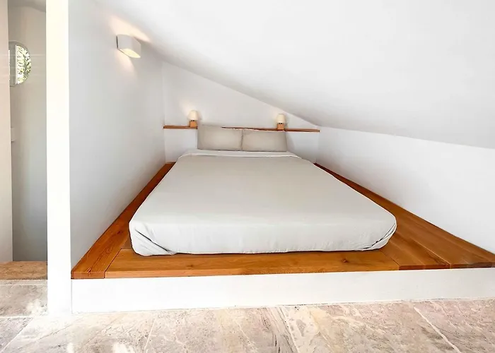 Traditional Kalkan With Private Pool And Gym Kaş