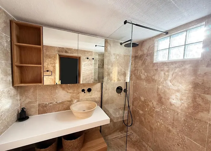 Traditional Kalkan With Private Pool And Gym *