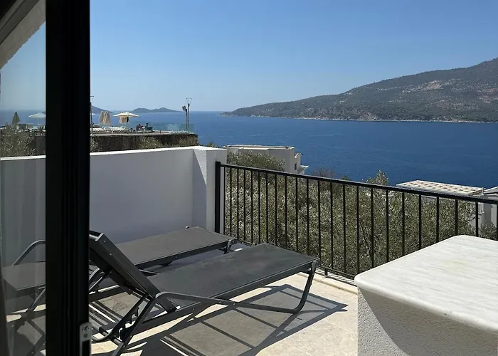 Villa Traditional Kalkan With Private Pool And Gym