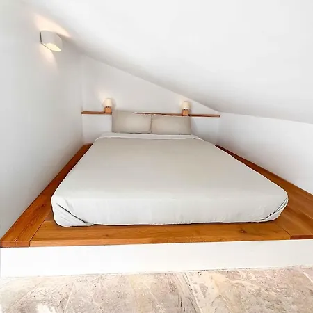 Traditional Kalkan With Private Pool And Gym Kaş